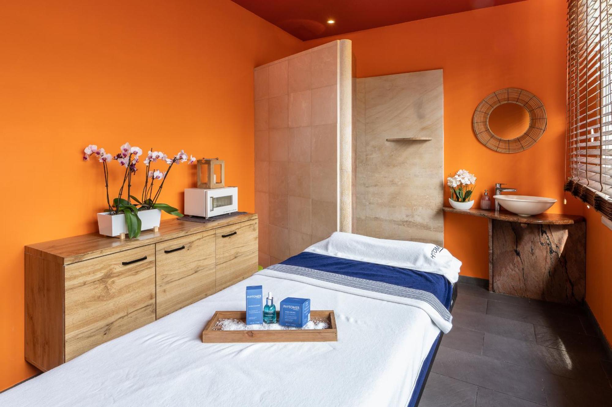 Le Manoir De La Poterie & Spa Cricquebœuf Dış mekan fotoğraf