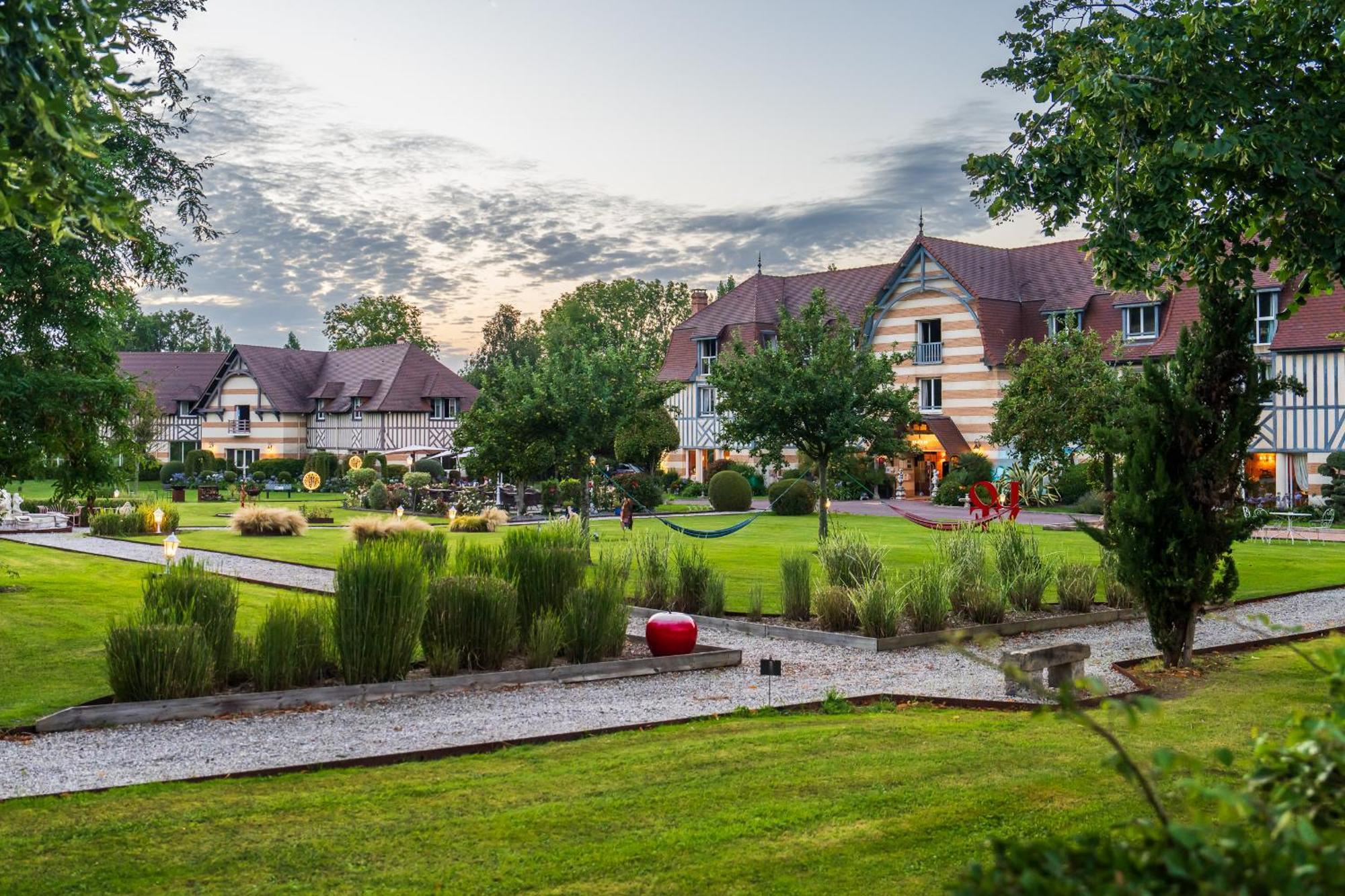 Le Manoir De La Poterie & Spa Cricquebœuf Dış mekan fotoğraf